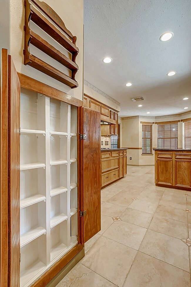 15722 Ridge Park Dr, Houston, TX 77095 - photo 6