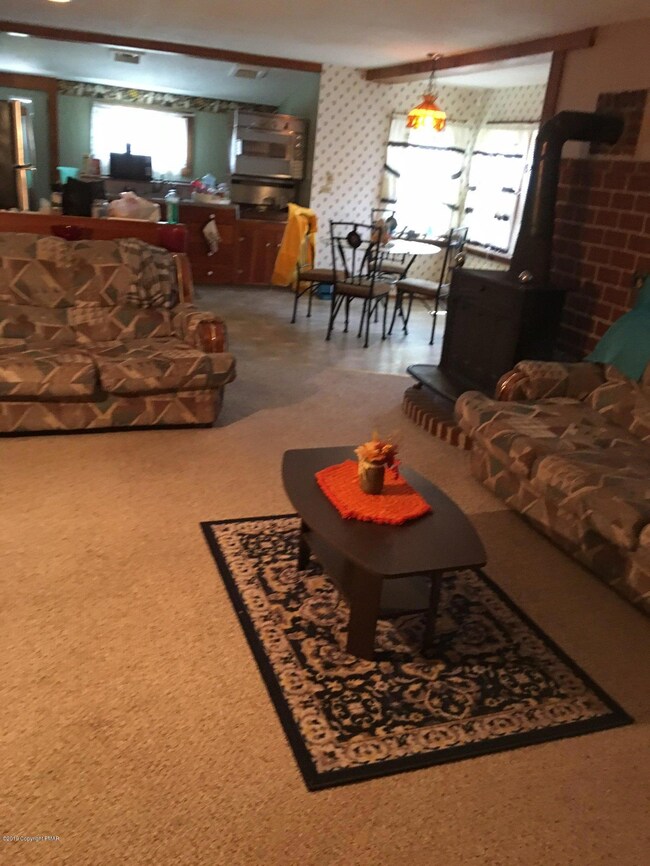 522 Kunkletown Rd, Kunkletown, PA 18058 - photo 6