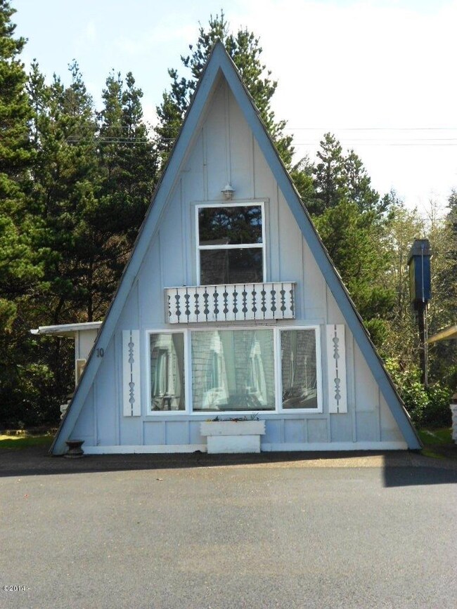 Alpine Chalet Unit 10