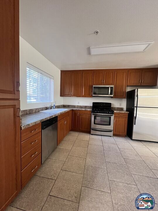 1160 Rosas St unit 159, Calexico, CA 92231 - photo 6
