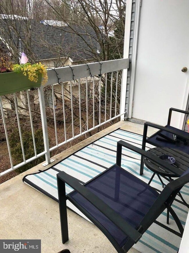 The Four Winds at Oakton unit 4-D7, Oakton, VA 22124 - photo 4