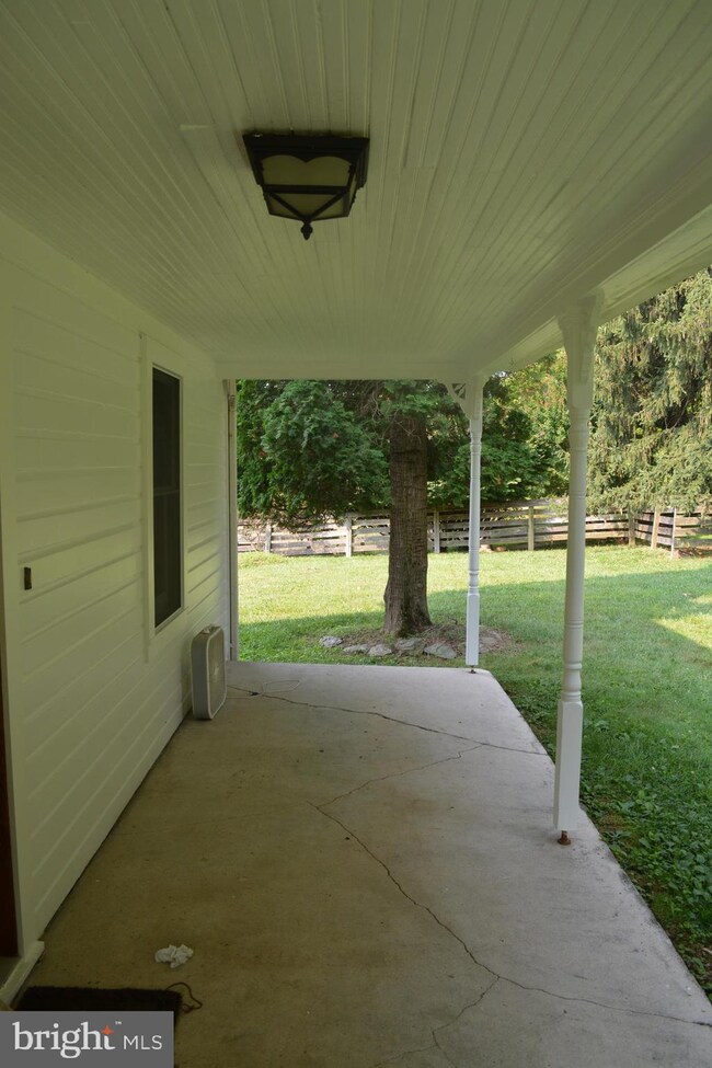 1311 Ivy Hill Rd, Cockeysville, MD 21030 - photo 7