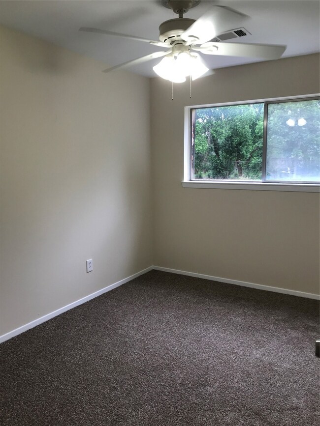 15617 Corsair Rd, Houston, TX 77053 - photo 7