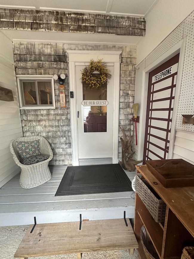 19 Pine St, East Millinocket, ME 04430 - photo 4