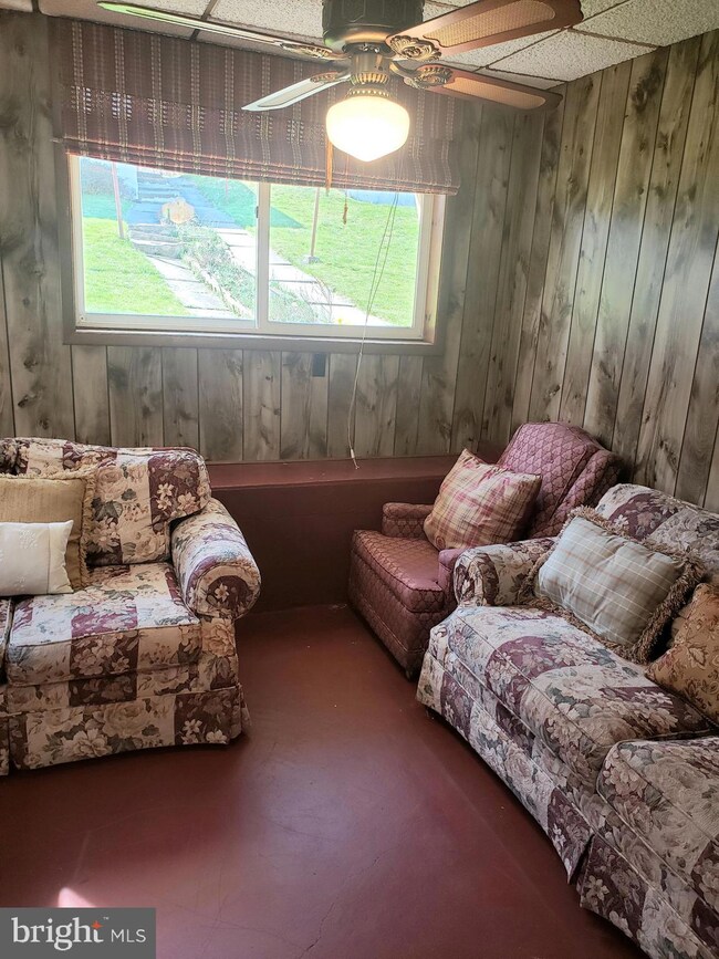 648 1/2 Arlington St, Tamaqua, PA 18252 - photo 7