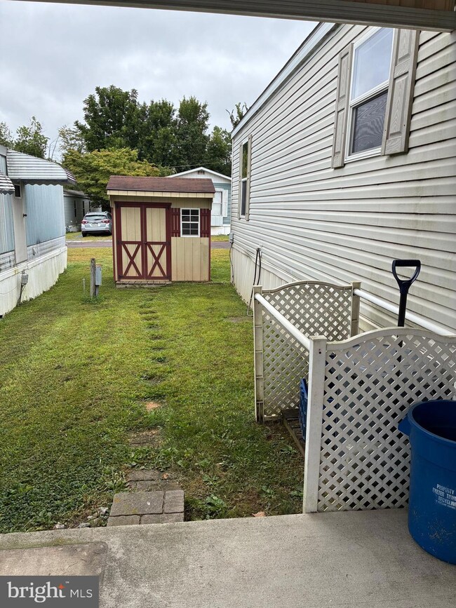 101 Bordic Rd, Reading, PA 19606 - photo 2