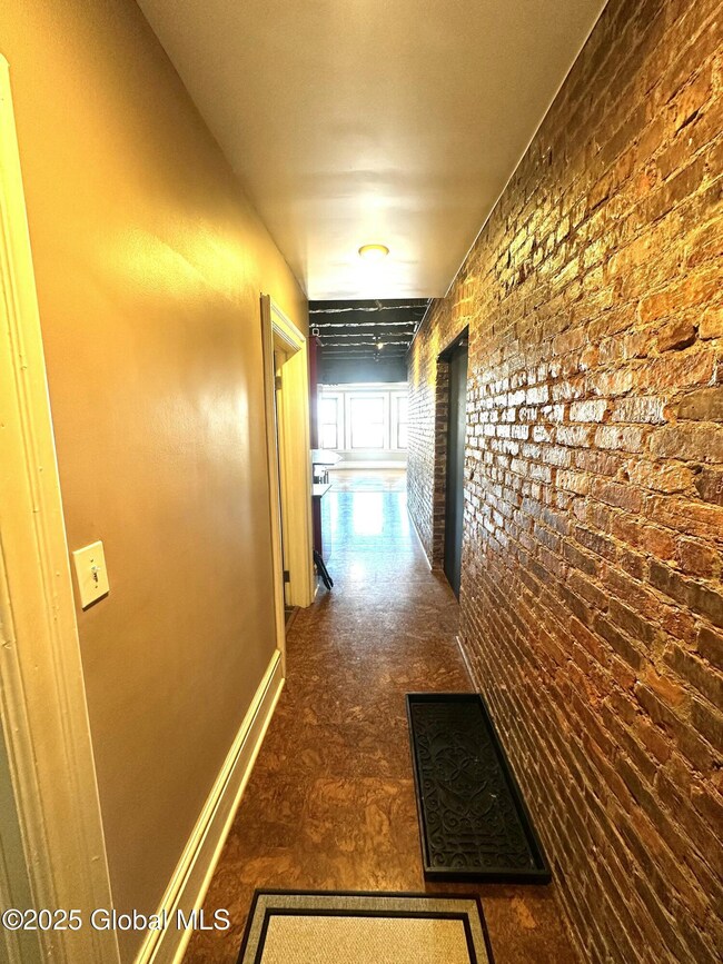 352 State St unit 6A, Albany, NY 12210 - photo 7