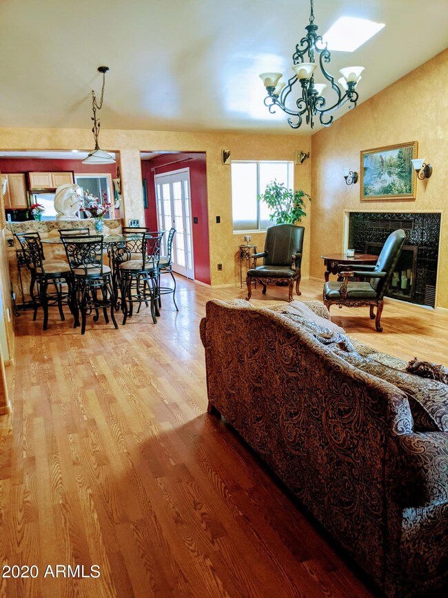 Greatroom as you enter front entrance