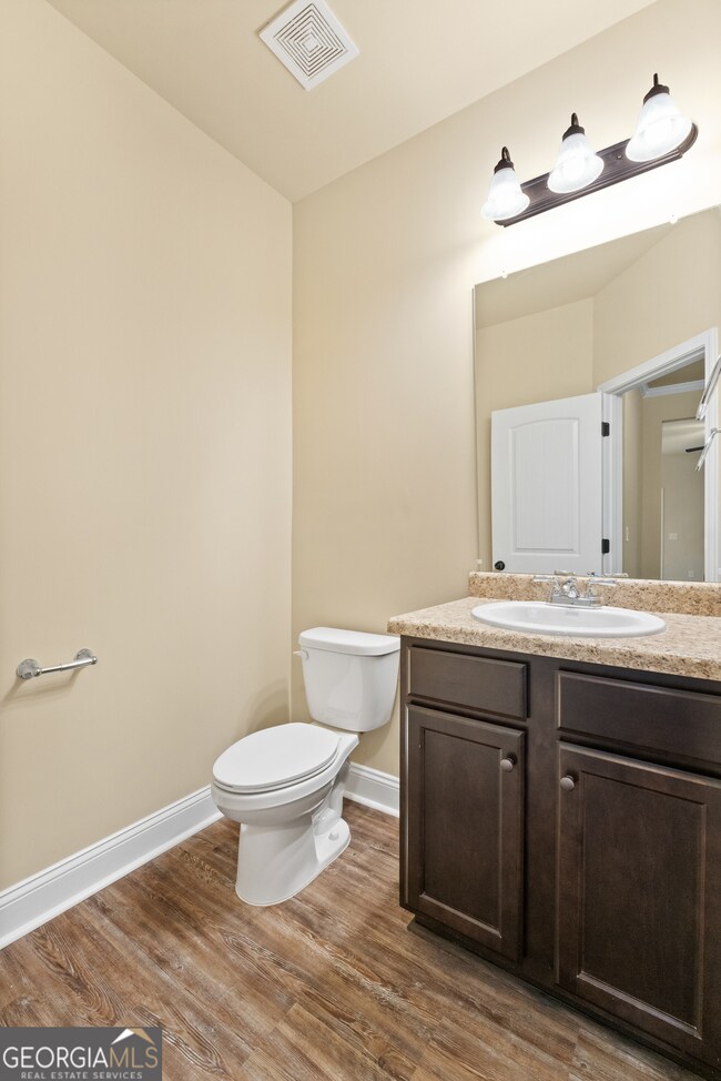 2325 Walker Dr unit 10, Hampton, GA 30228 - photo 5