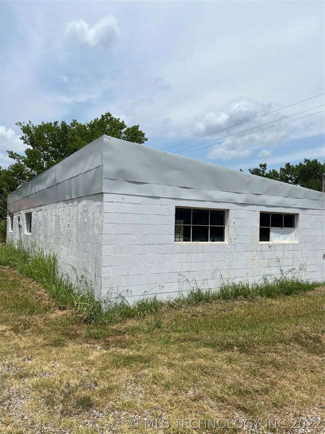 Concrete block building