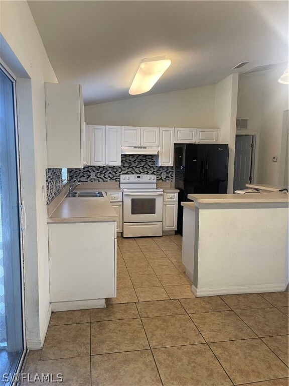 101 NE 31st Terrace, Cape Coral, FL 33909 - photo 3