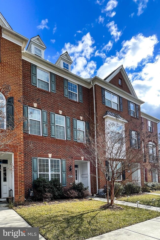 23380 Madison Heights Terrace, Ashburn, VA 20148 - photo 2