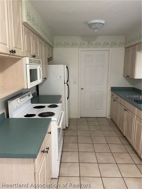 129 Sharon Ave, Sebring, FL 33875 - photo 6