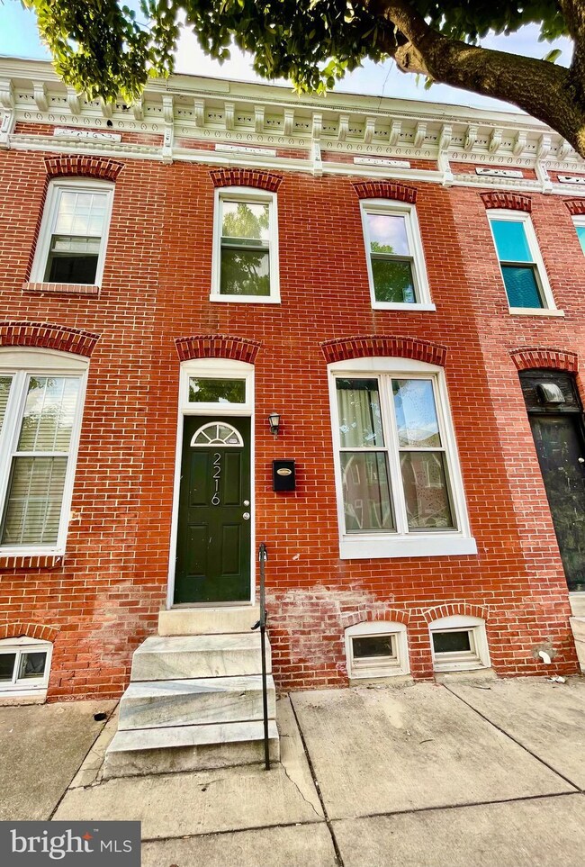 2216 Jefferson St, Baltimore, MD 21205 - photo 2