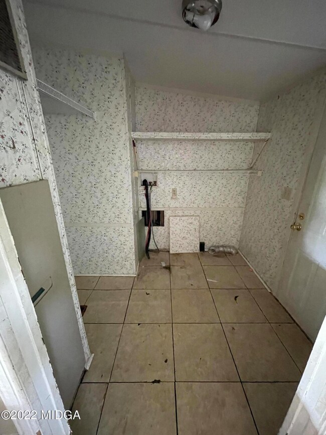 200 Hanover Dr, Byron, GA 31008 - photo 6