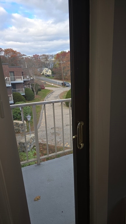 Crestwood Condominiums unit 43, Holliston, MA 01746 - photo 5