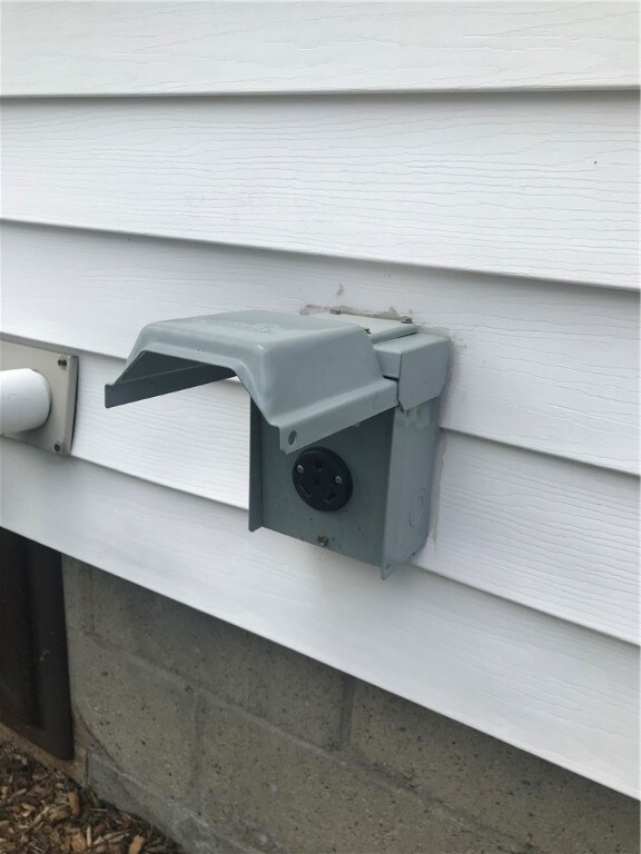 96 Center Alley, Homer City, PA 15748 - photo 6