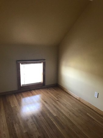 132 Hall St unit 3, Fall River, MA 02724 - photo 4