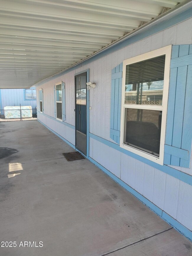 NORTH PATIO
