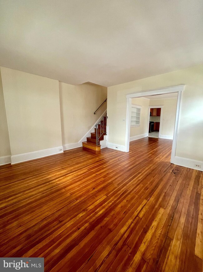 335 Berwyn Ave, Ewing, NJ 08618 - photo 5