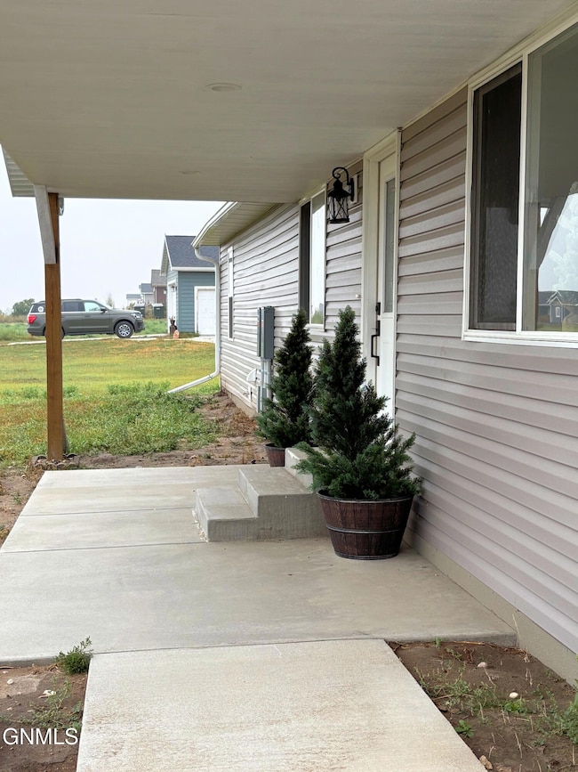 5476 Matthew Ave, Williston, ND 58801 - photo 3