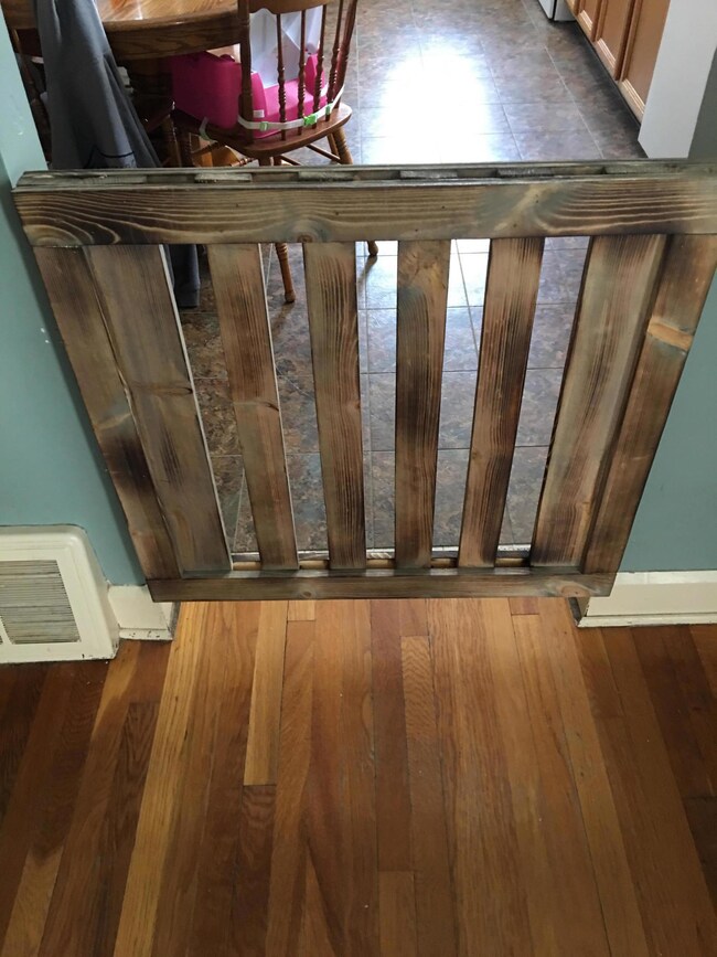 gate