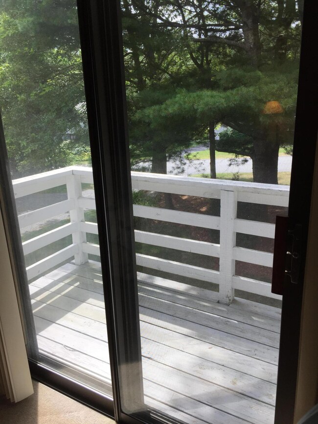 5 Holly Cir, Buzzards Bay, MA 02532 - photo 5