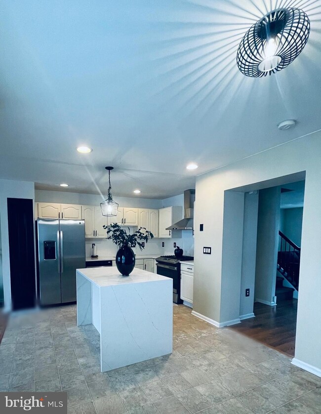 1031 Moore Rd unit 4, West Deptford, NJ 08086 - photo 6