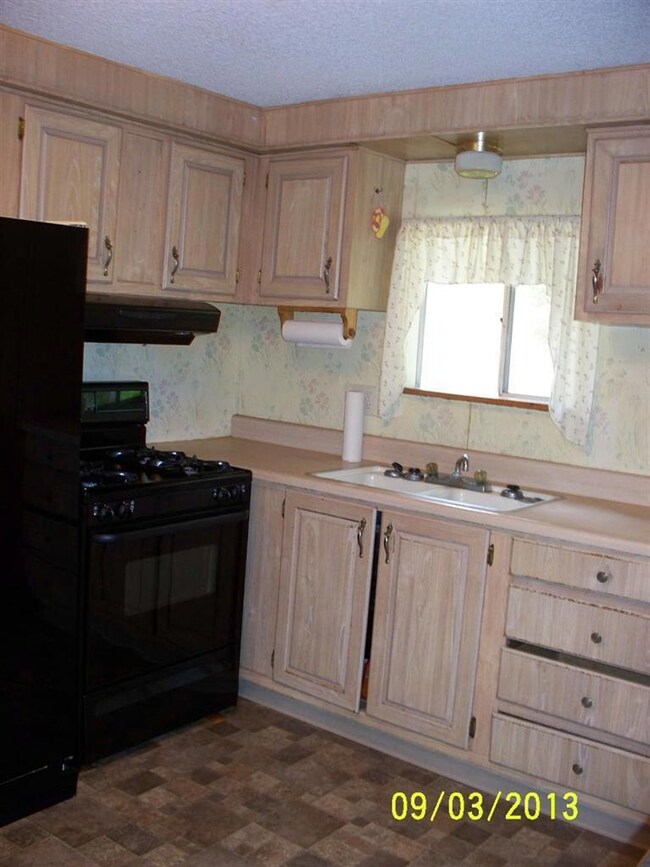 152 Sunflower Ln, Grants Pass, OR 97526 - photo 6