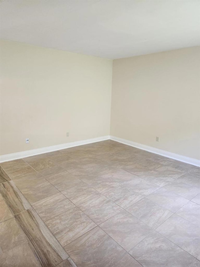 12805 Mapleview St unit 14, Lakeside, CA 92040 - photo 4