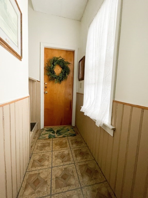 221 Beach St, Fall River, MA 02721 - photo 5