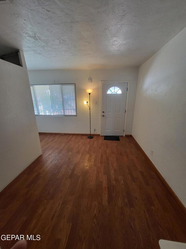 3134 Van Buren Ave, El Paso, TX 79930 - photo 6