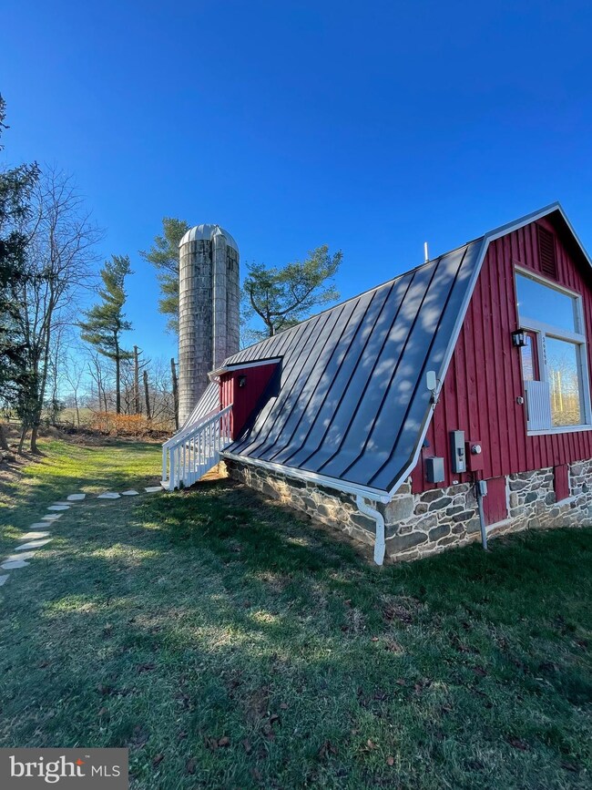 36482 Leith Ln, Middleburg, VA 20117 - photo 4