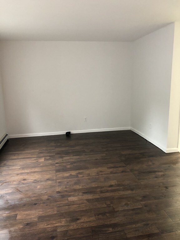 37 Denmark St, Worcester, MA 01605 - photo 4