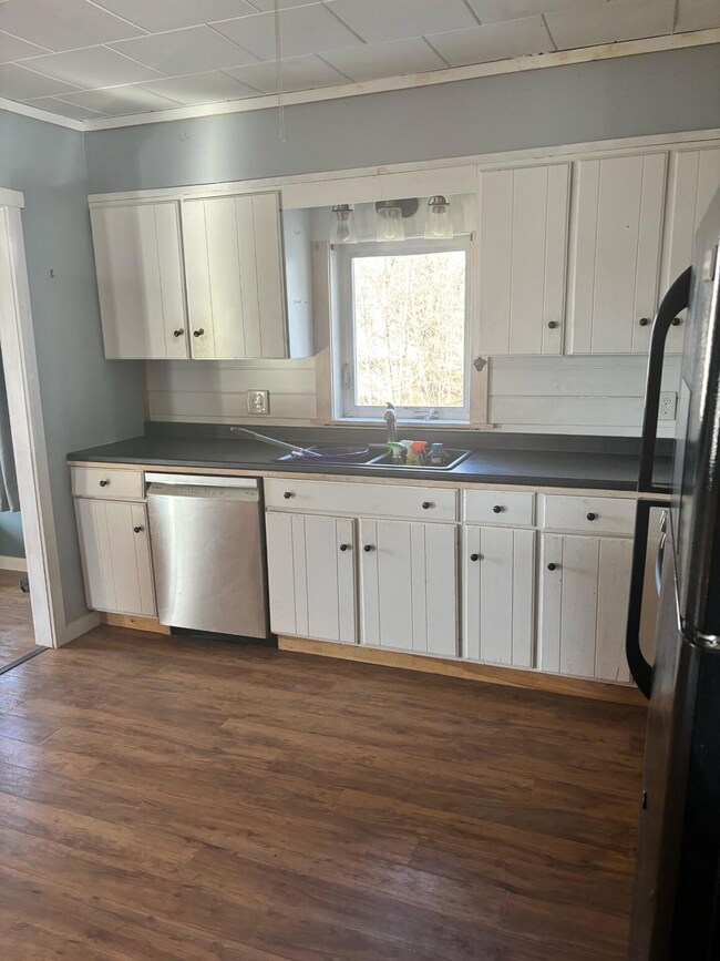 42 Baldwin St, Livermore Falls, ME 04254 - photo 6