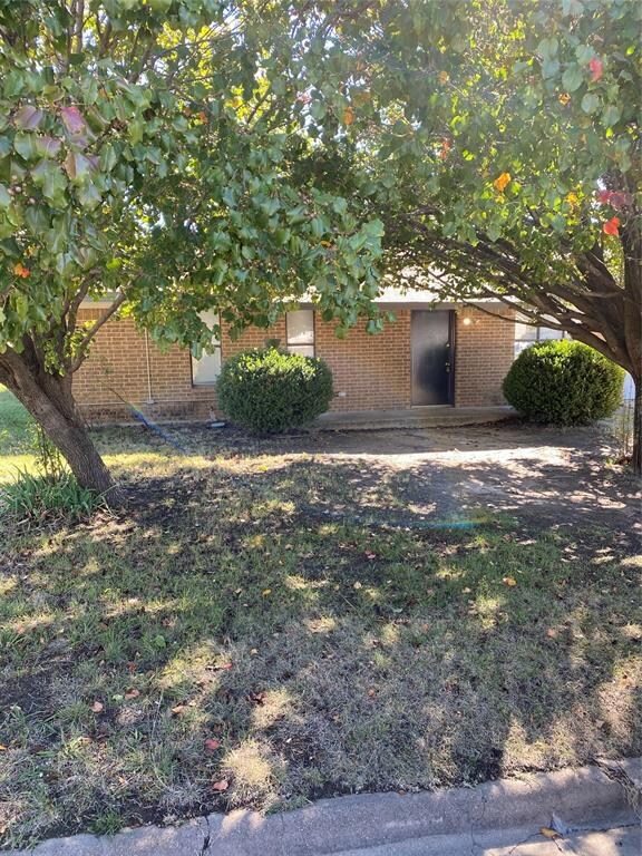 201 Oakdale Dr, Fort Worth, TX 76108 - photo 2