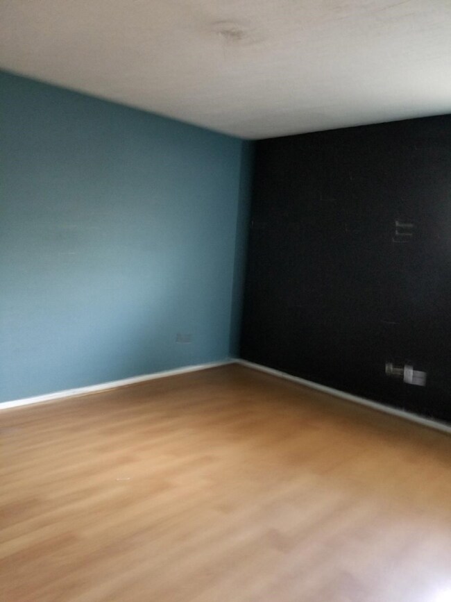 7858 Gatehouse Dr, Houston, TX 77040 - photo 6