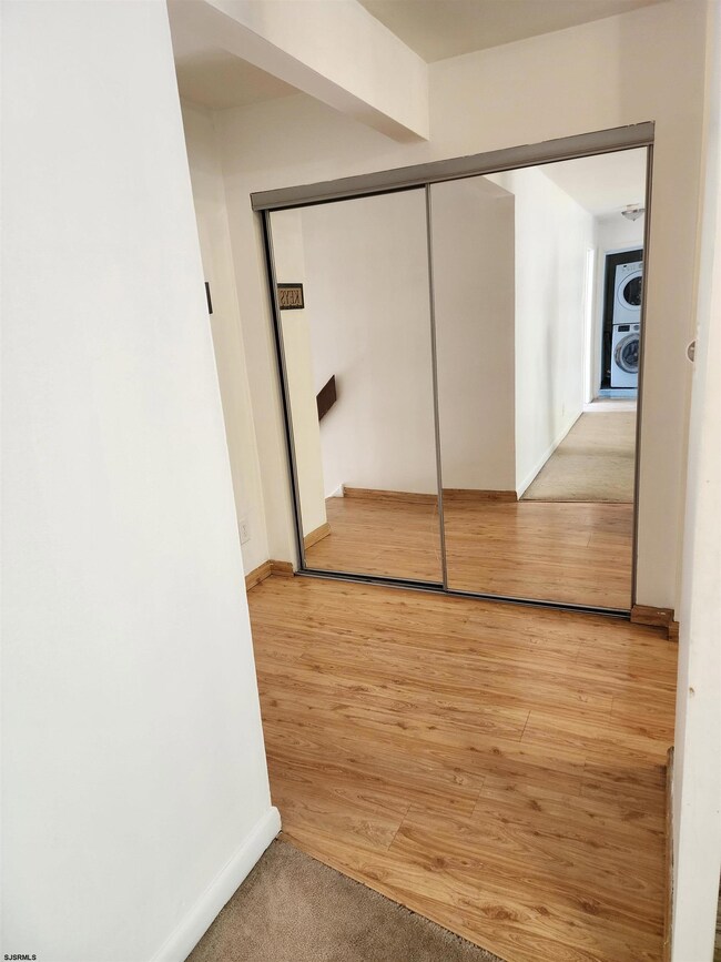 20 Country Oak Ln unit 20, Egg Harbor Township, NJ 08234 - photo 2