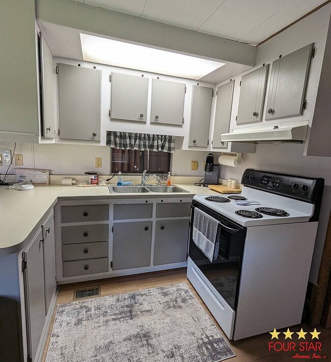 28229 Cr 33 unit c38, Leesburg, FL 34748 - photo 5