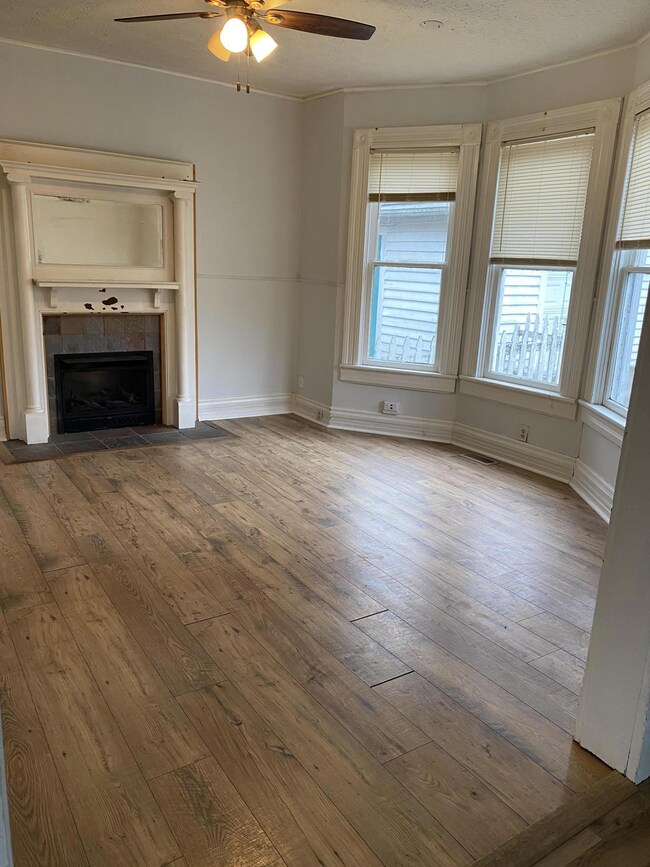 219 Maple St, Sugar Grove, OH 43155 - photo 5