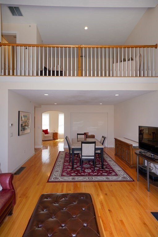 38 Seven Springs Ln unit D, Burlington, MA 01803 - photo 6