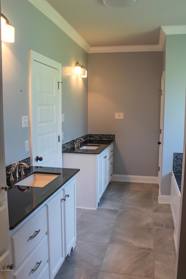 Constitution Master Bath1