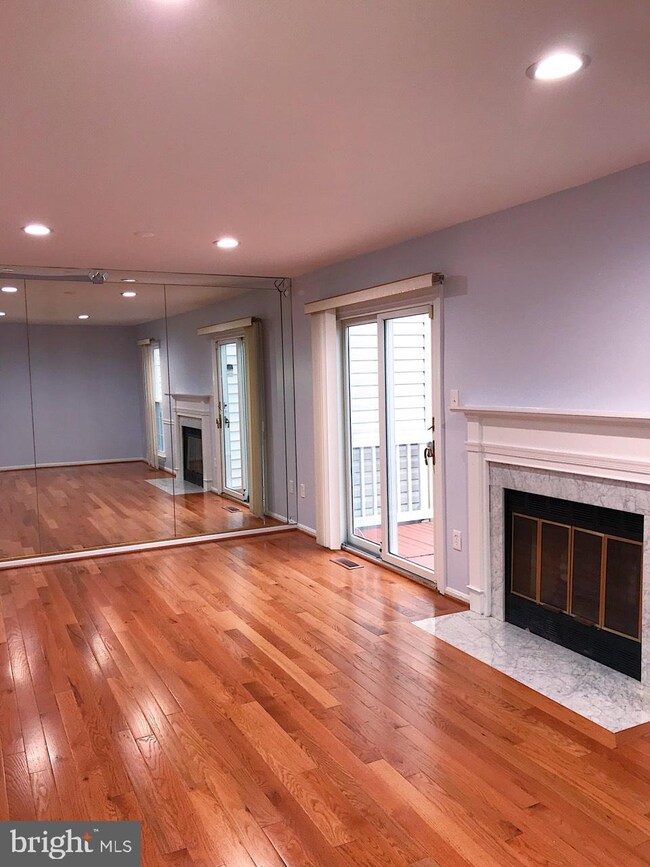 14937 Ladymeade Cir, Silver Spring, MD 20906 - photo 3