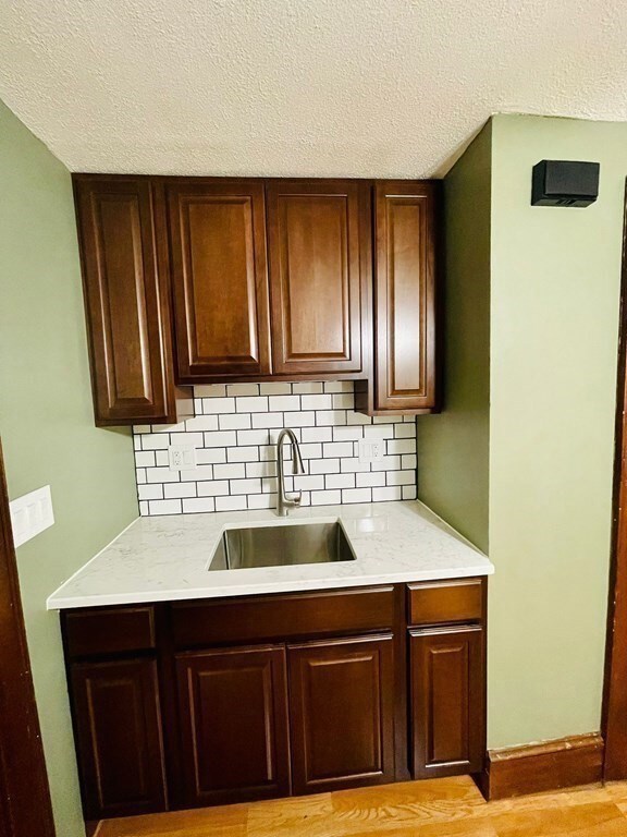 39 Ludlow Ave unit B, Indian Orchard, MA 01151 - photo 6