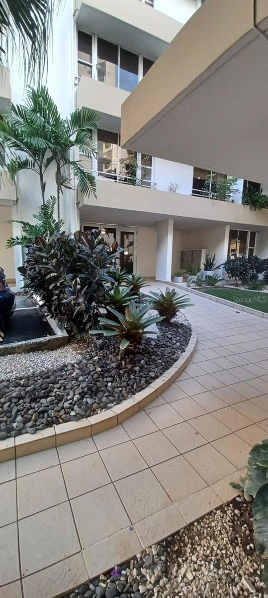 158 Costa Rica unit 1502, San Juan, PR 00917 - photo 2