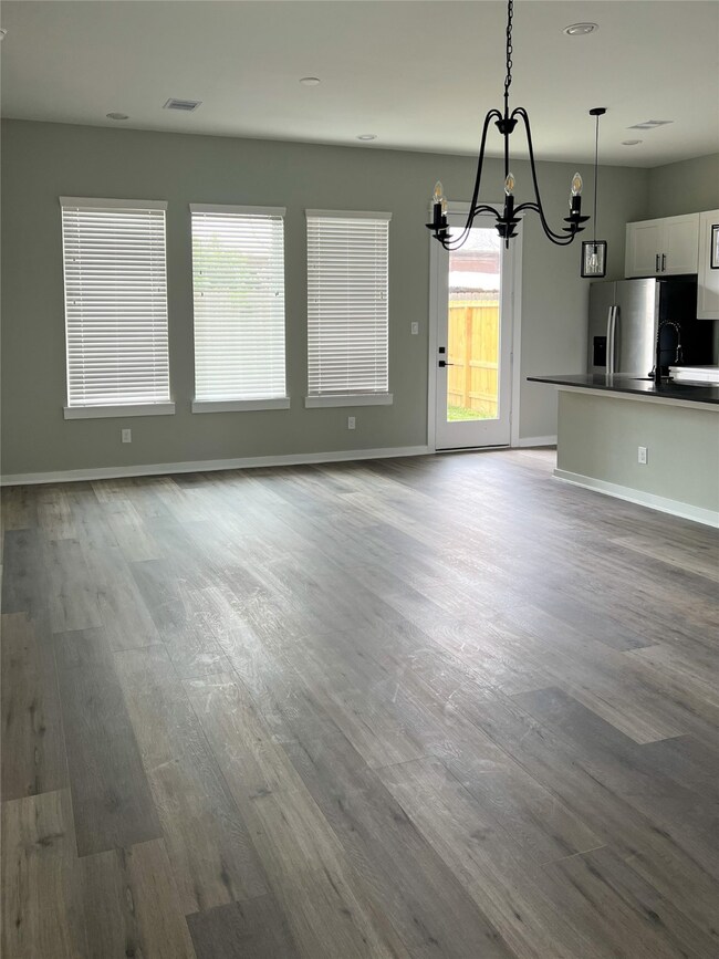 818 Berry Sage Ln, Houston, TX 77022 - photo 3