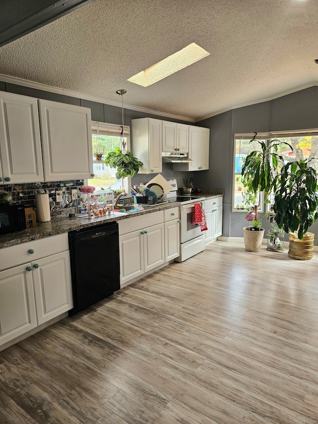 23 Pond Way, North Windham, CT 06256 - photo 7