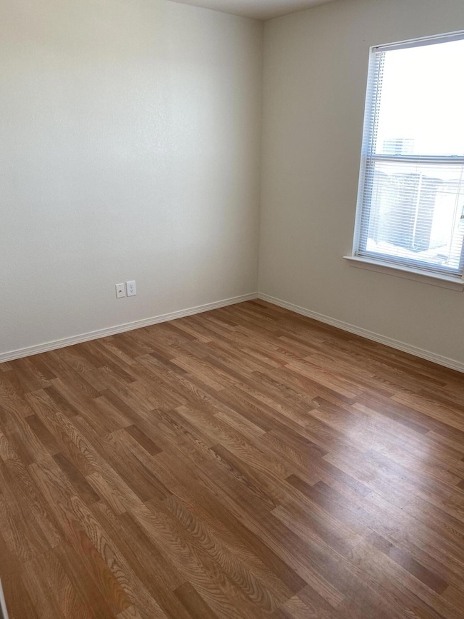 2113DD00-0B61-44F6-99DC-BE9BEA56D4AA