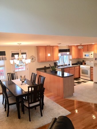 8 Royal Ave, Dracut, MA 01826 - photo 5