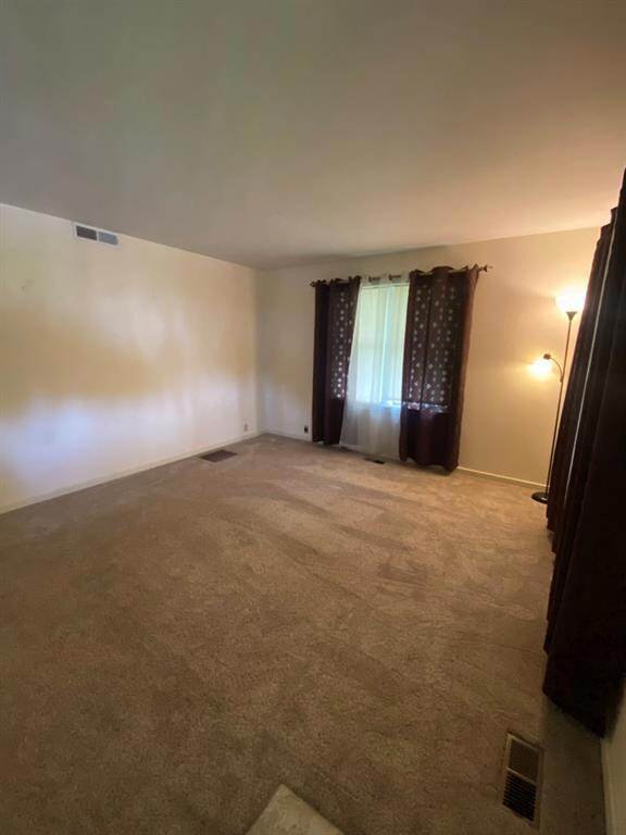 209 N 30th St, Parsons, KS 67357 - photo 3